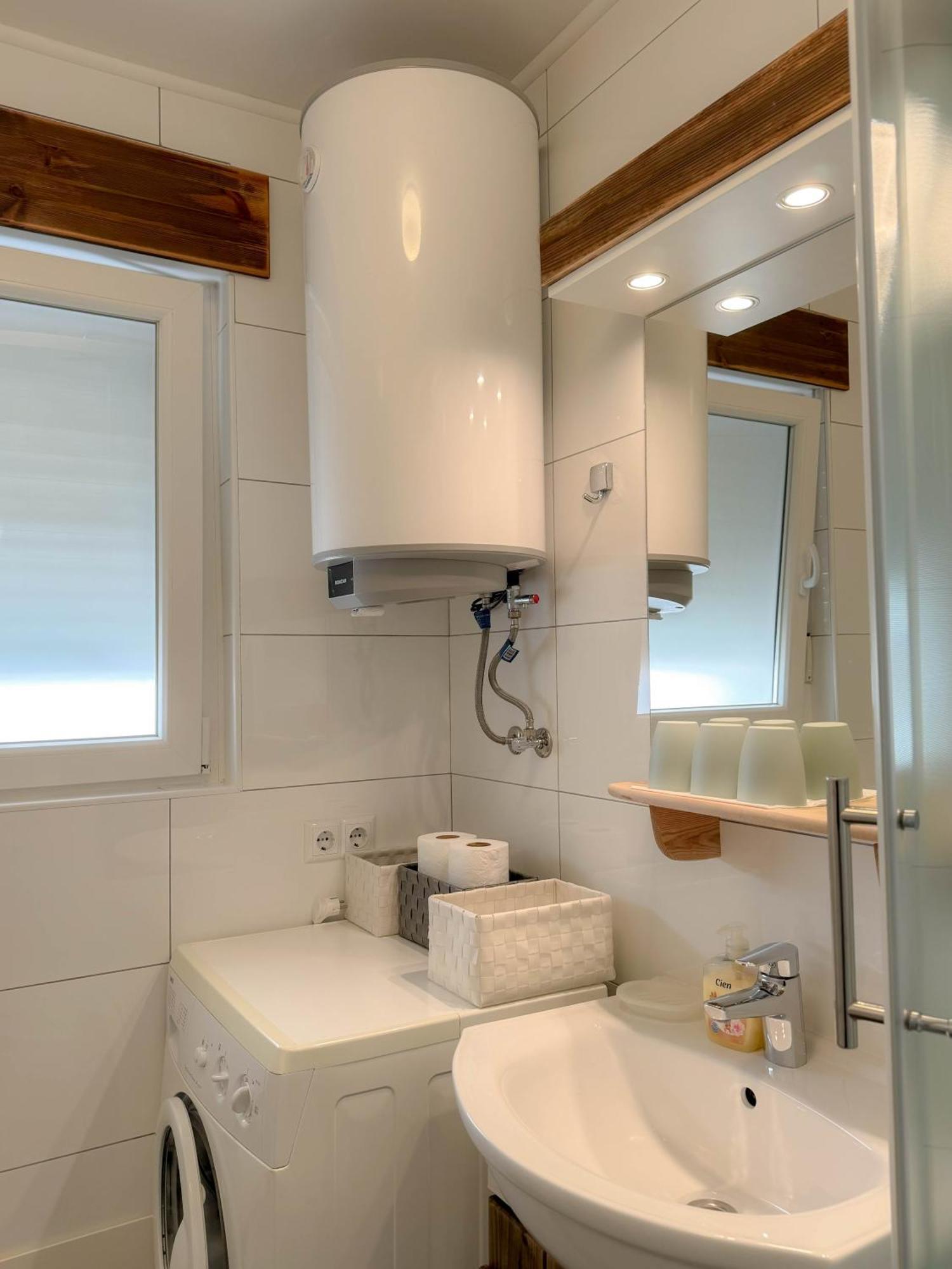 Apartment Romeo ツリクヴェニツァ エクステリア 写真