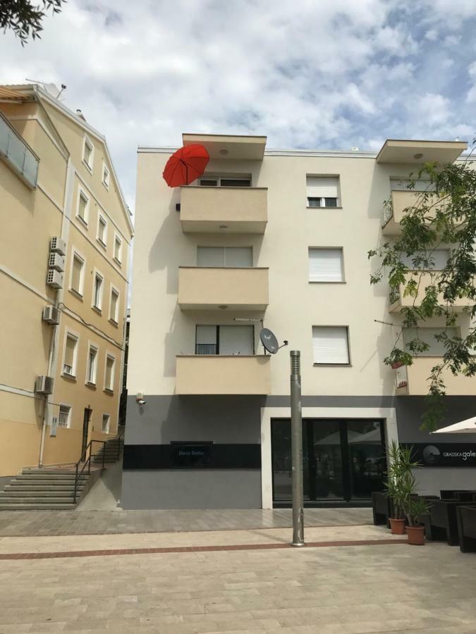 Apartment Romeo ツリクヴェニツァ エクステリア 写真